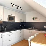 Apartamento Braviscasa Stadthaus Kaiserstuhl Endingen *